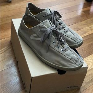 Tretorn Karlstad Tan Canvas Sneakers Men Size 8.5
